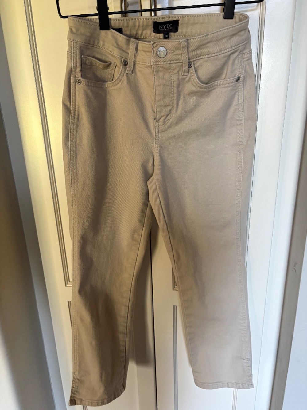 NYDJ khaki Capri